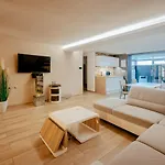 In Olimp Apartma *