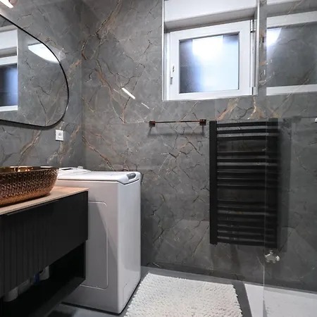 In Olimp * Ljubljana