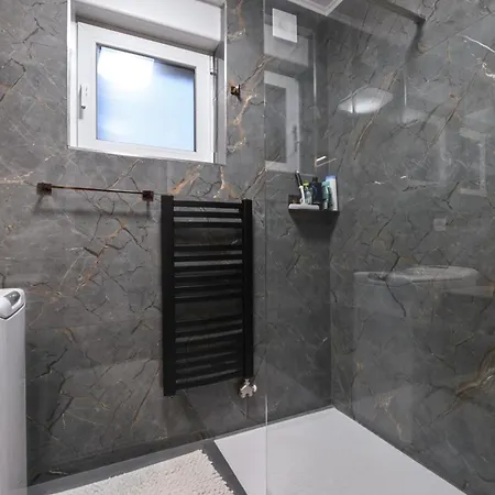 In Olimp Apartman Ljubljana