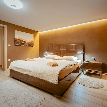 In Olimp Apartamento *